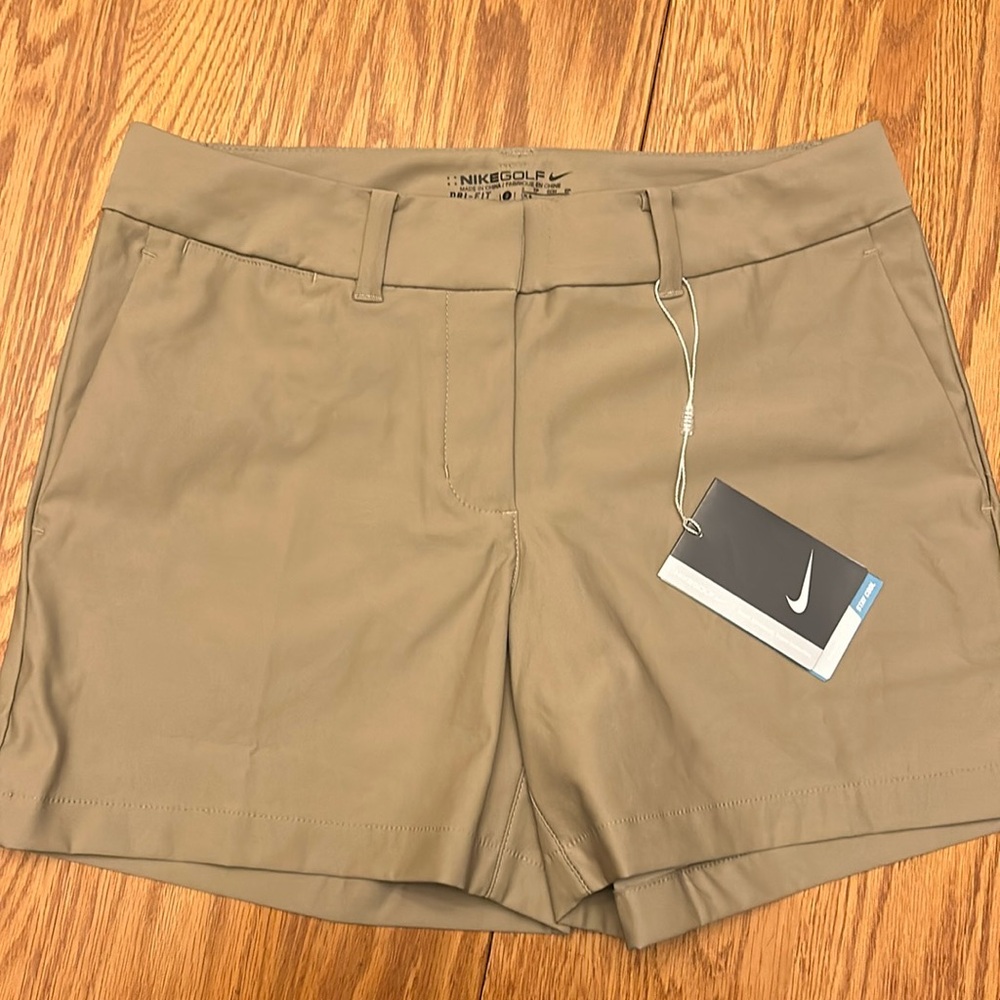 Nike Golf Shorts Womens Size 2
